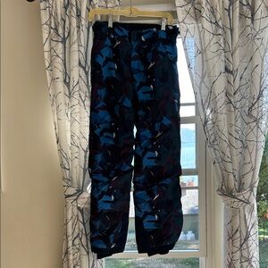 Patagonia Kids Blue Camouflage Ski Pants